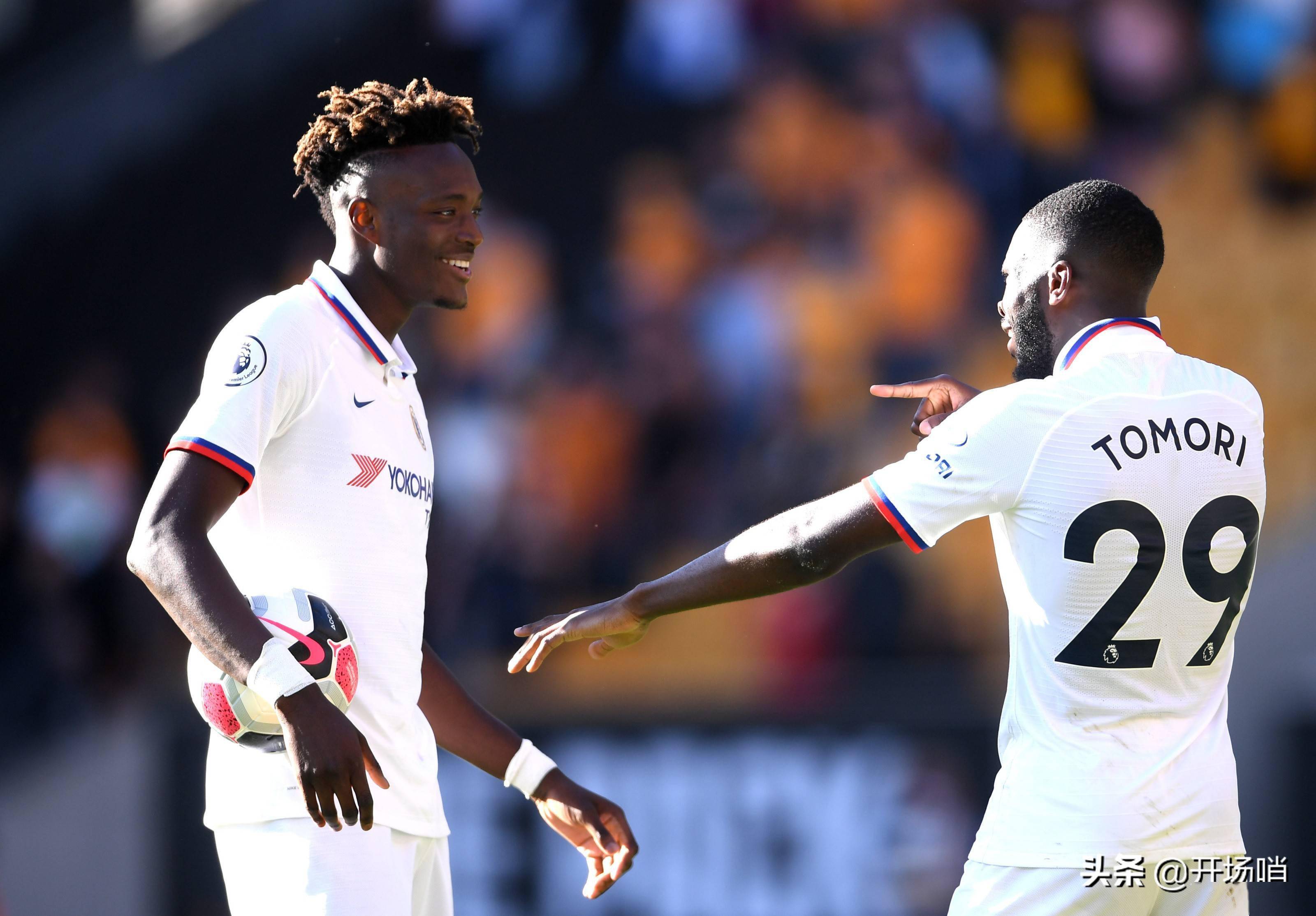 里昂选拔青训球员加强实力，战术重心或有所调整的简单介绍